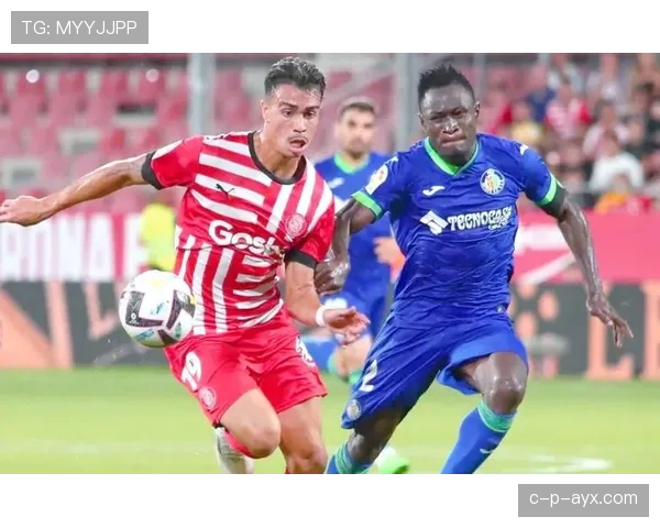 西甲新星闪耀:年轻前锋持续高光表现,开启竞争力新篇章 西甲新星闪耀:年轻前锋持续高光表现,开启竞争力新篇章