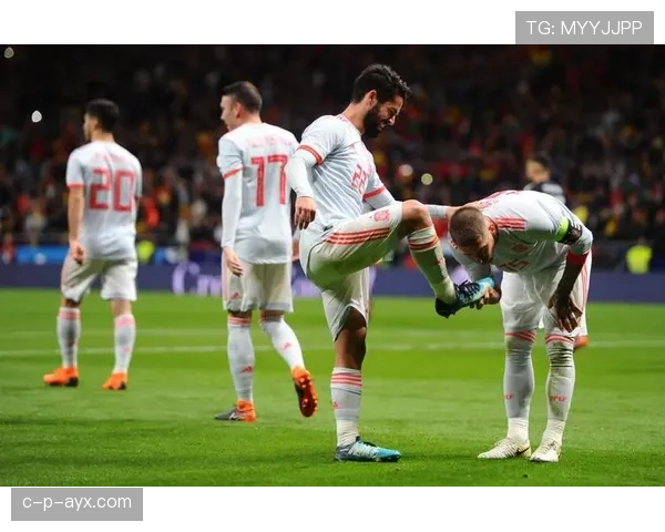 伊斯科前场组织出彩,助球队攻势如虹表现抢眼 伊斯科前场组织出彩,助球队攻势如虹表现抢眼